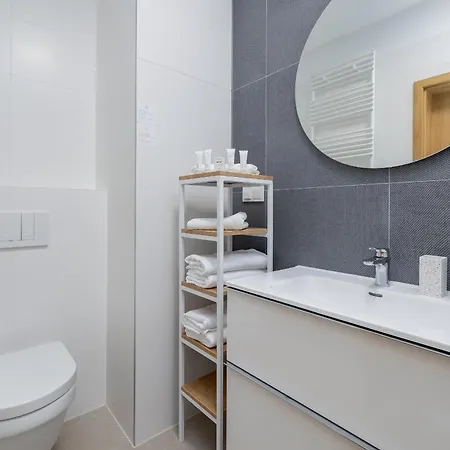 Apartmán Aquamarina - Tuz Przy Plazy Z Parkingiem By Renters