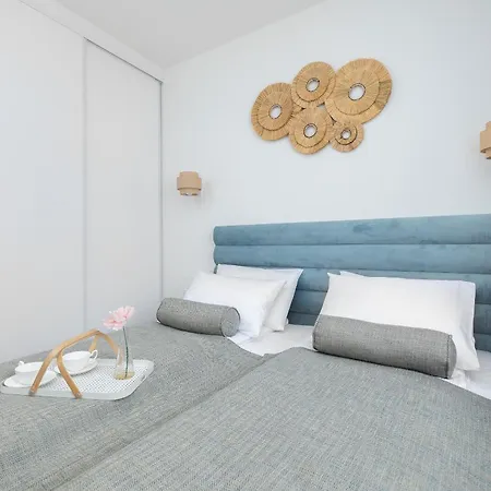 Apartmán Aquamarina - Tuz Przy Plazy Z Parkingiem By Renters *